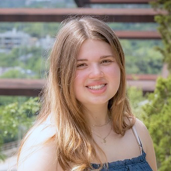Headshot photo of Kirsten Walkup