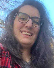 Headshot photo of Lindsey Gagnon